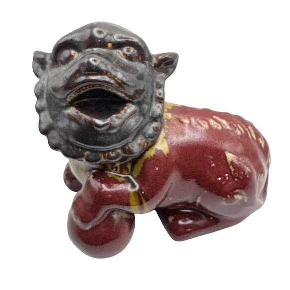 Vintage Ceramic Foo Dog Figurine In Red & Black Glaze Chinese Guardian Lion - Picture 10 of 10